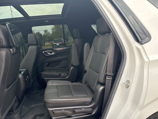 Used 2022 Chevrolet Tahoe RST w/ Luxury Package image 27