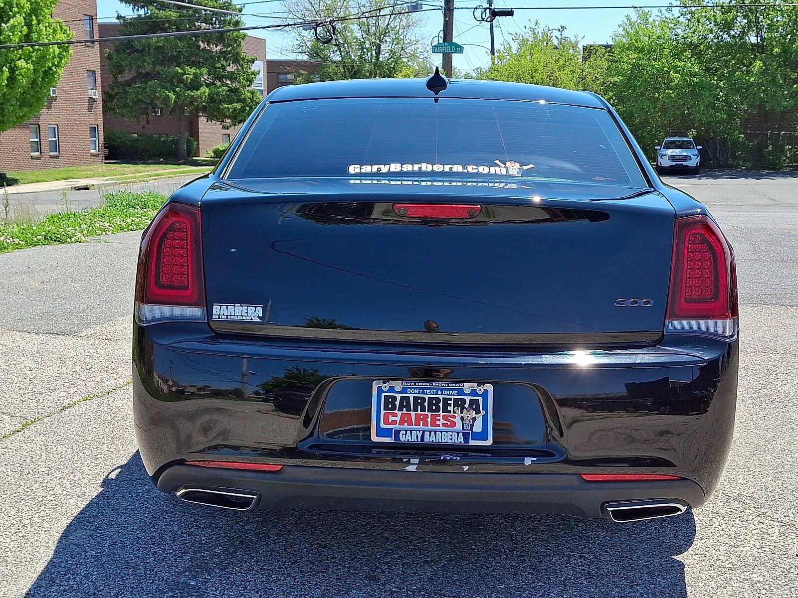 Used 2021 Chrysler 300 Touring w/ Sport Appearance Package RWD image 5