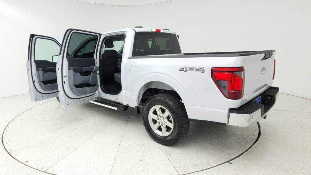 Used 2025 Ford F150 XLT w/ Equipment Group 301A Standard AWD/4WD image 11