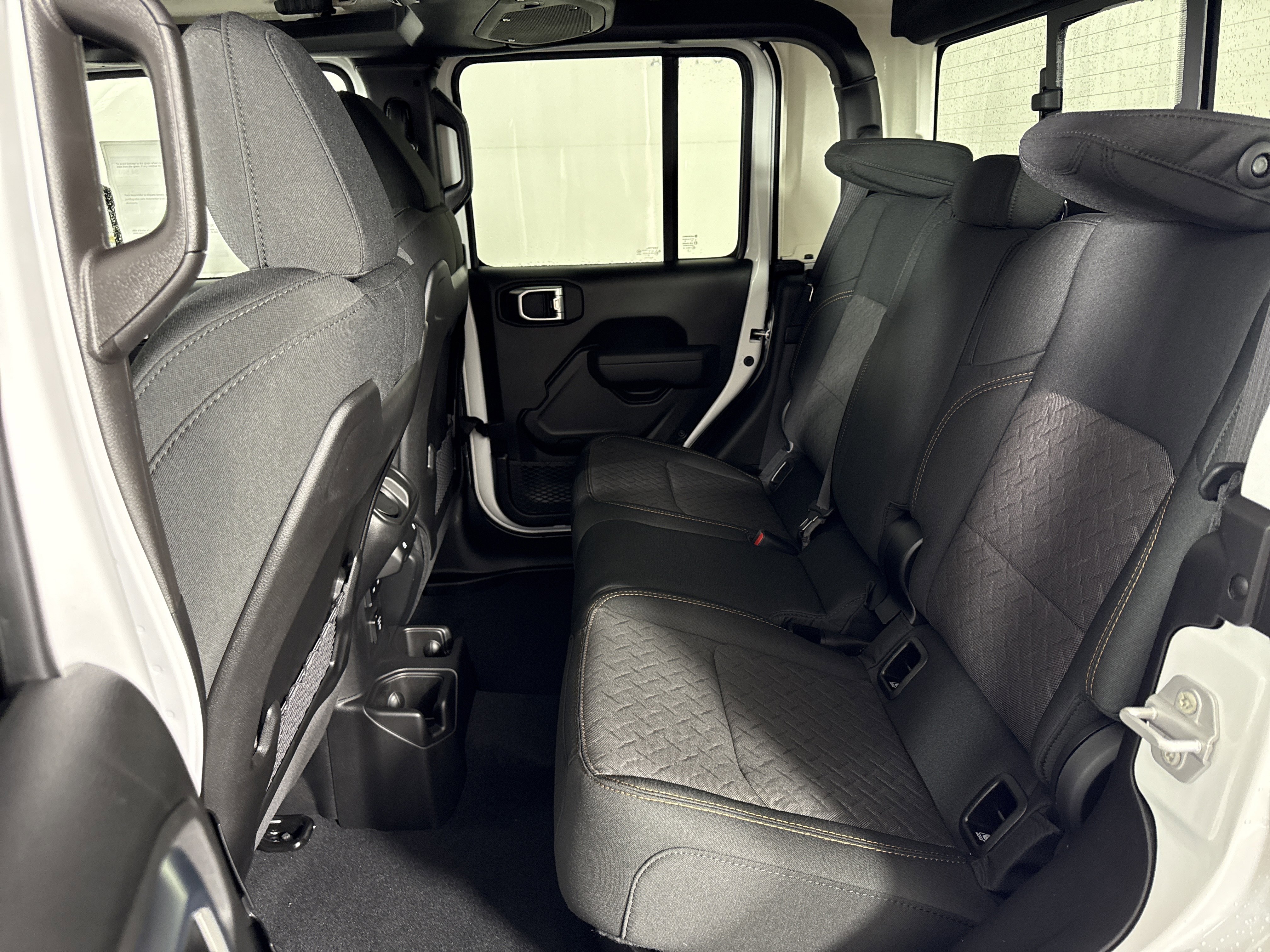 New 2026 Jeep Gladiator Mojave image 14