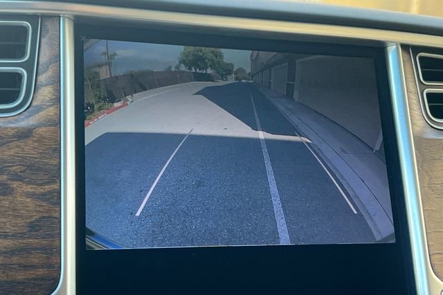 Used 2017 Tesla Model X 75D AWD/4WD image 23