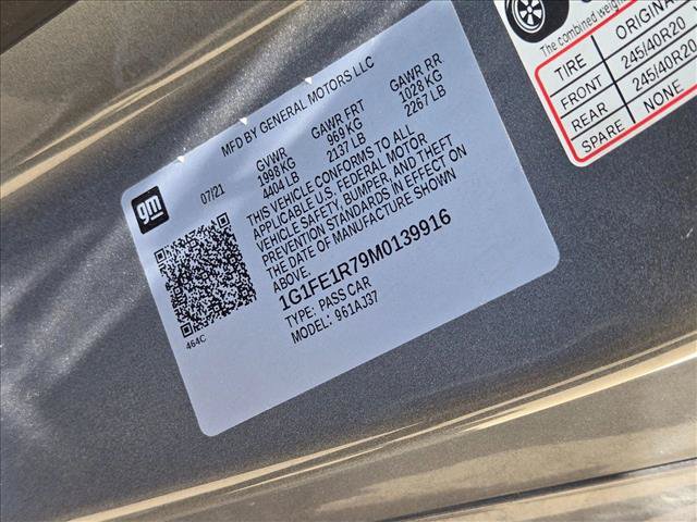 Used 2021 Chevrolet Camaro LT w/ Technology Package RWD image 24