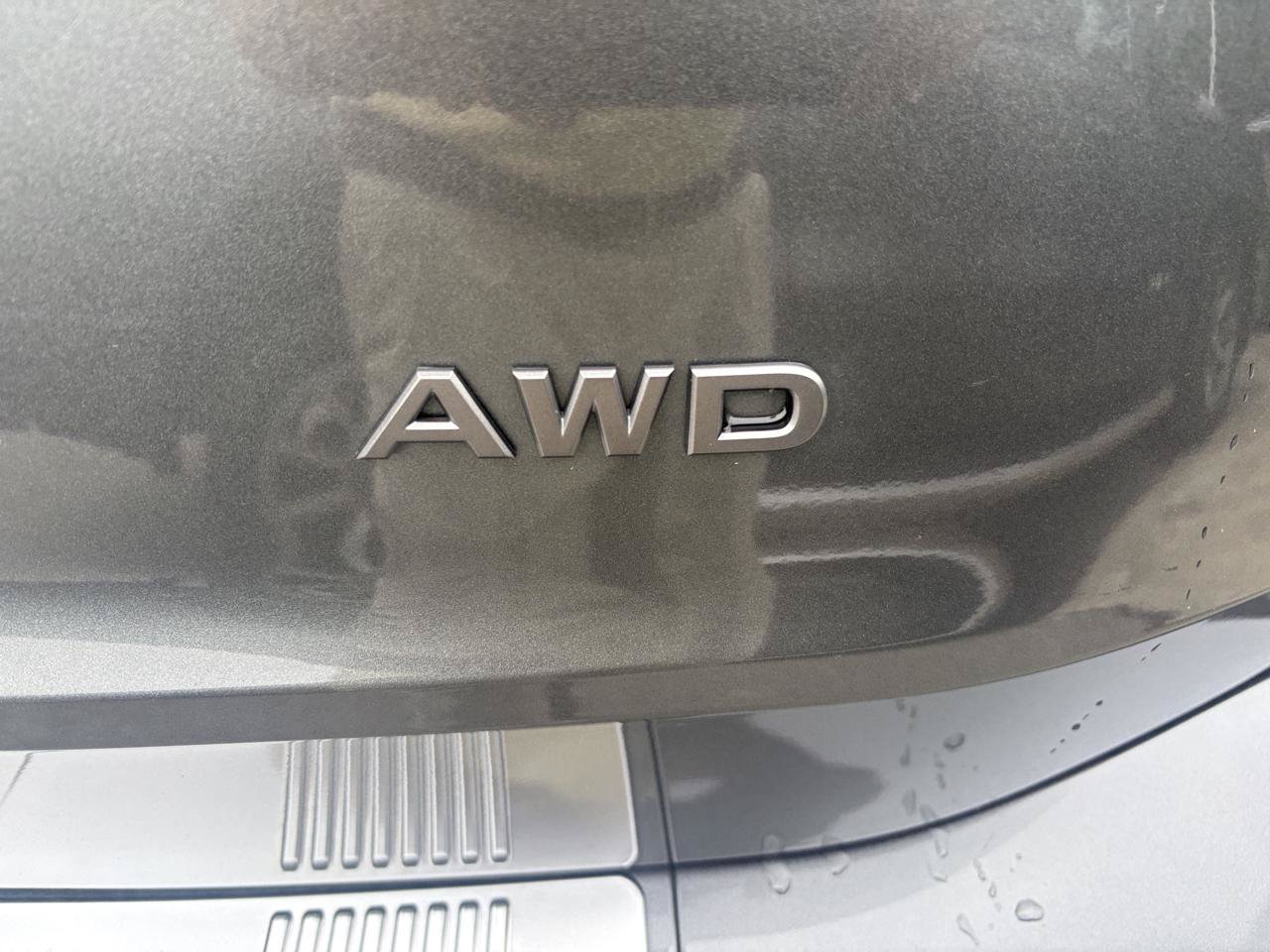 Used 2026 Nissan Rogue SV AWD/4WD image 4