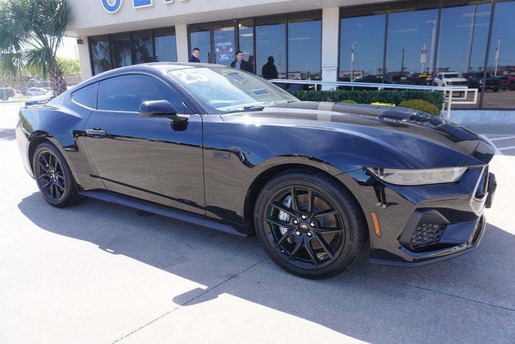 Certified 2025 Ford Mustang GT image 1