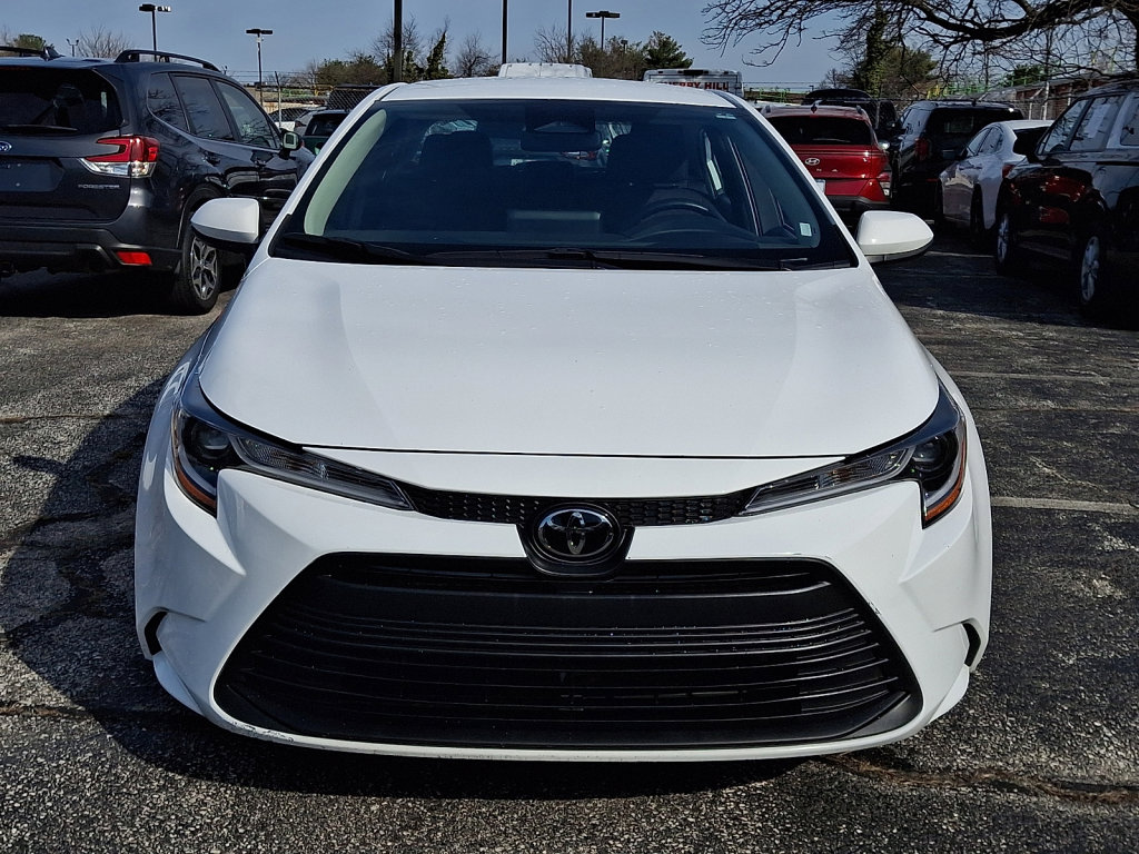 Used 2024 Toyota Corolla LE image 8