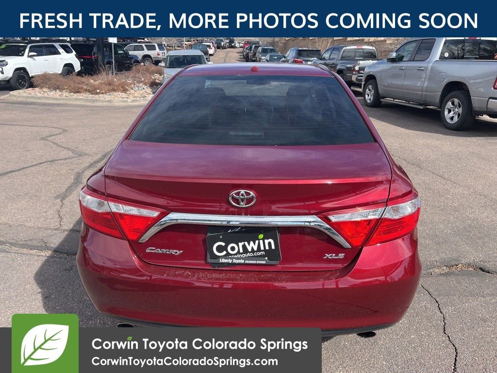 Used 2016 Toyota Camry XLE FWD image 5