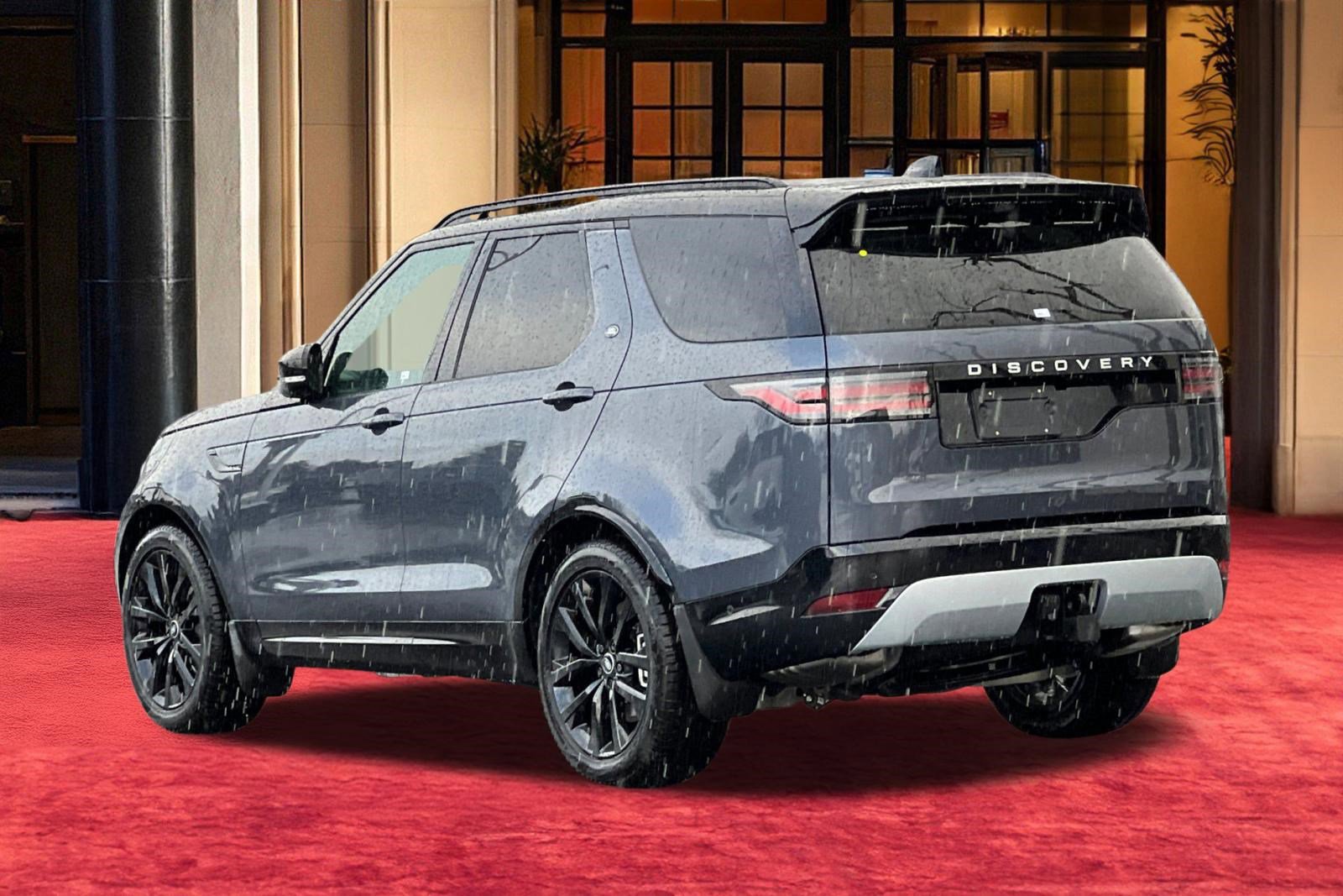 New 2026 Land Rover Discovery Limited Edition AWD/4WD image 3