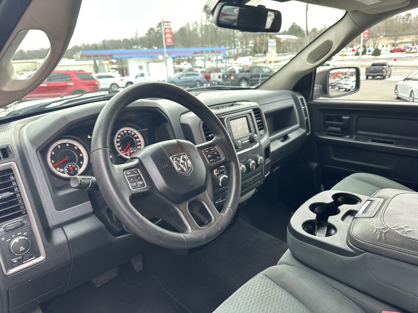 Used 2015 RAM 1500 Express image 17