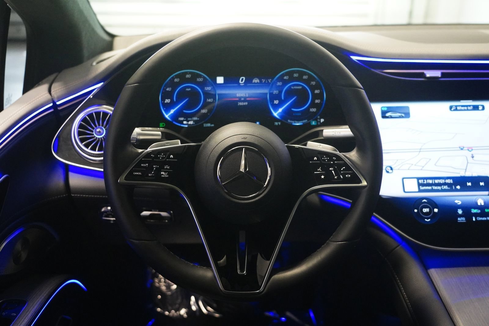 Used 2023 Mercedes-Benz EQS 580 4MATIC Sedan image 15