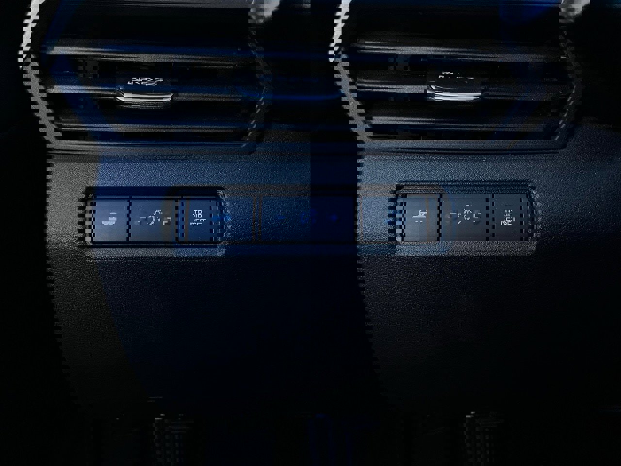 Used 2025 Nissan Altima 2.5 SR image 22