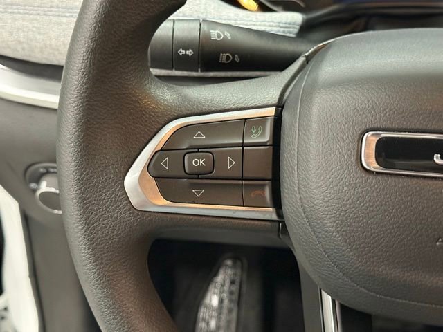 Used 2024 Jeep Compass Sport AWD/4WD image 19
