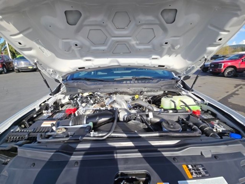 New 2025 Ford F350 Lariat w/ Lariat Ultimate Package image 45