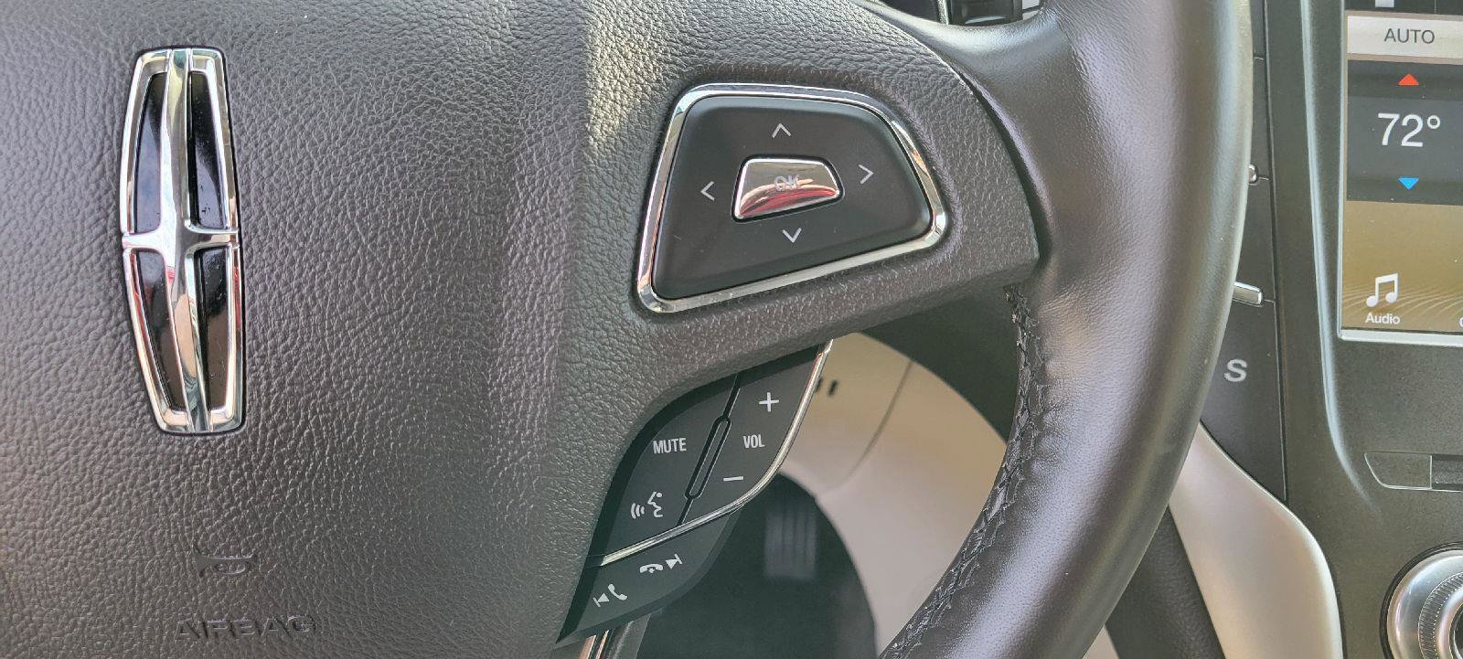 Used 2019 Lincoln MKC Select w/ Select Plus Package image 17