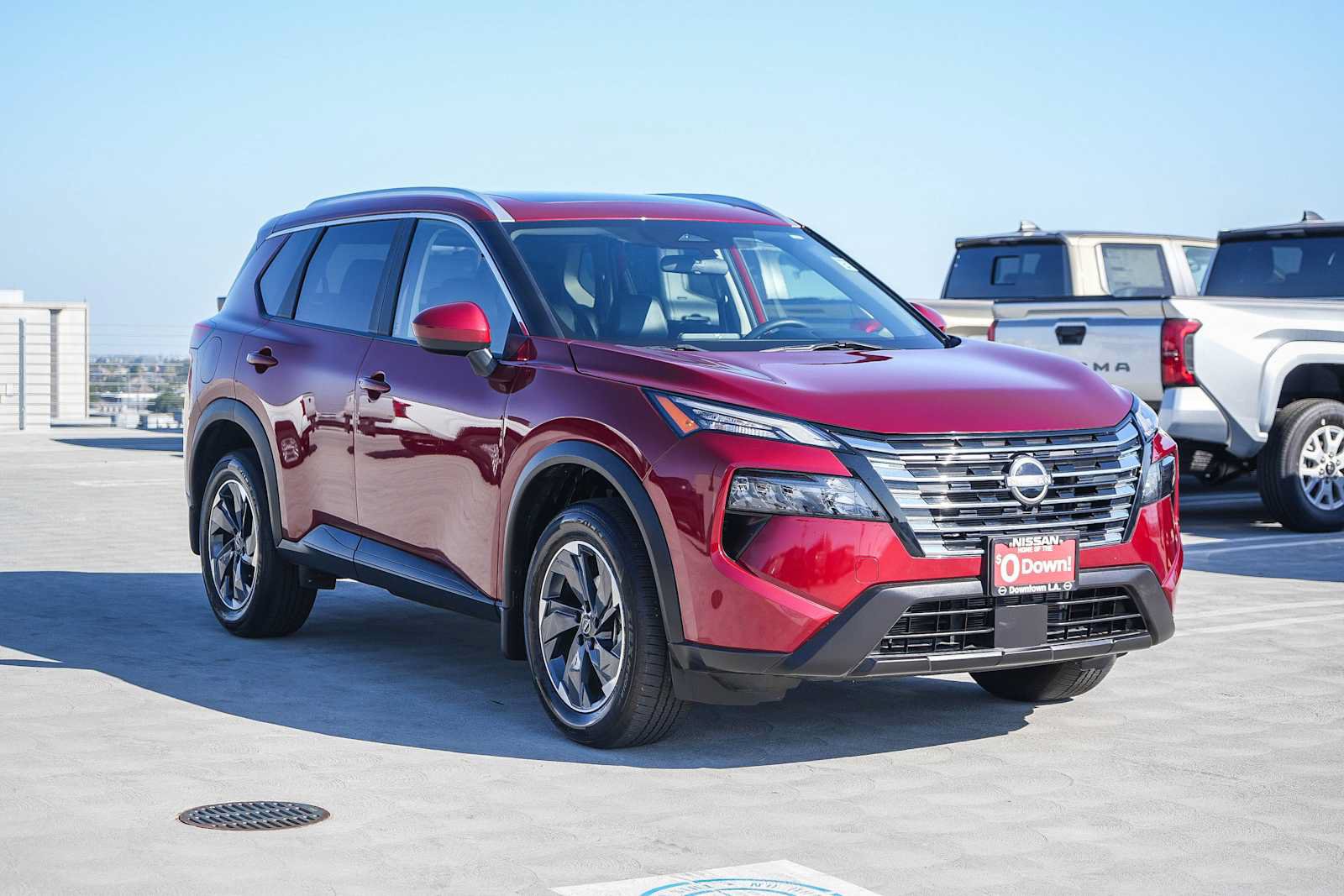 Used 2024 Nissan Rogue SV w/ SV Premium Package FWD image 3