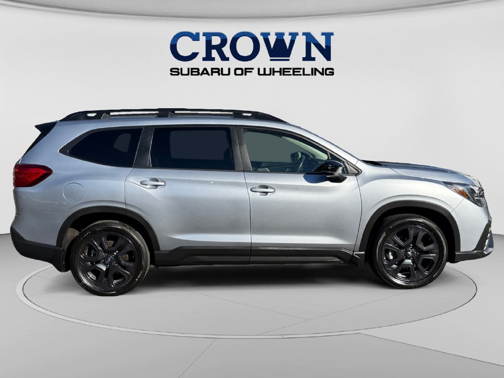 Used 2024 Subaru Ascent Onyx Edition AWD/4WD image 2