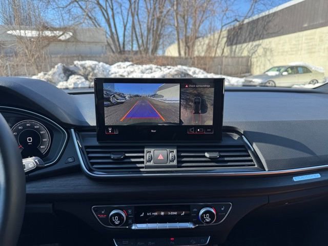 Certified 2025 Audi Q5 2.0T Premium Plus w/ Premium Plus Package image 18