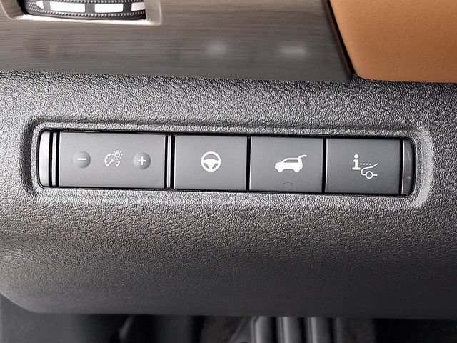Used 2025 Nissan Pathfinder Platinum w/ Cargo Package FWD image 24