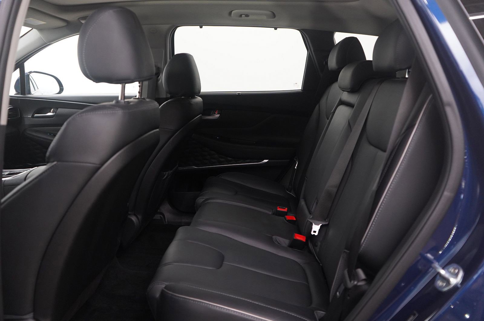 Used 2022 Hyundai Santa Fe SEL w/ Convenience + Premium Package image 14