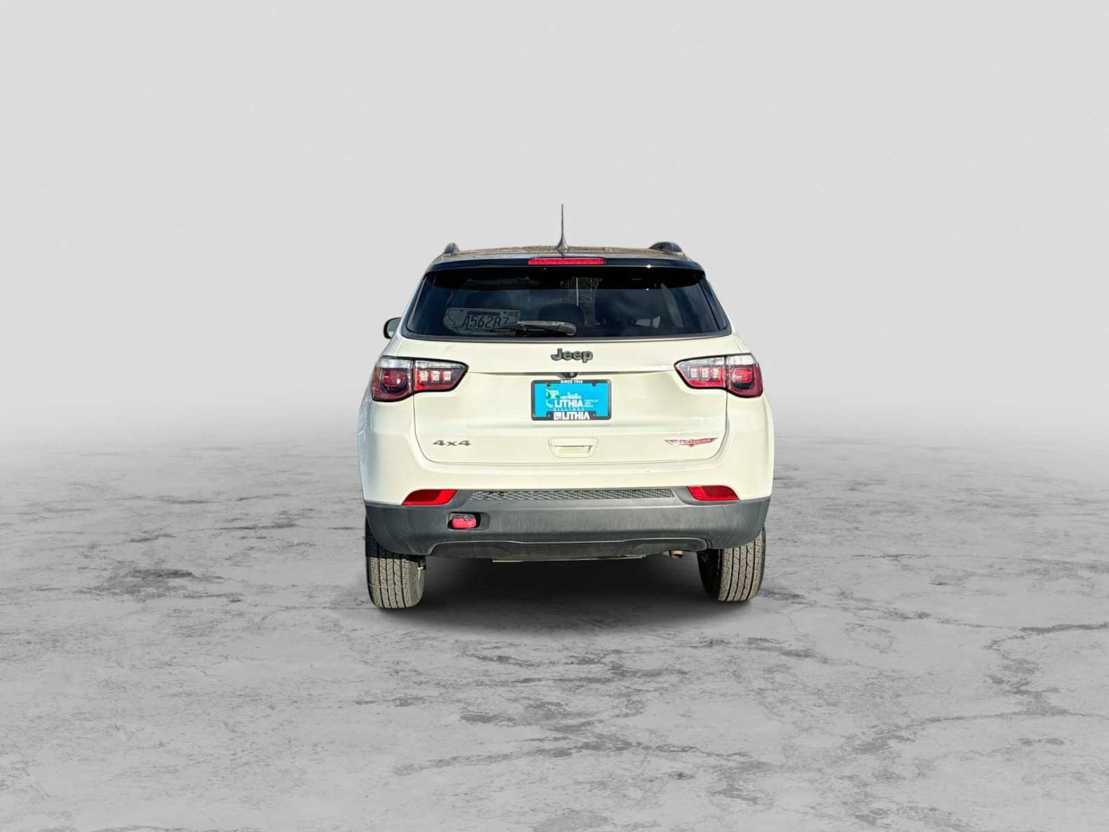 Used 2020 Jeep Compass Trailhawk AWD/4WD image 7