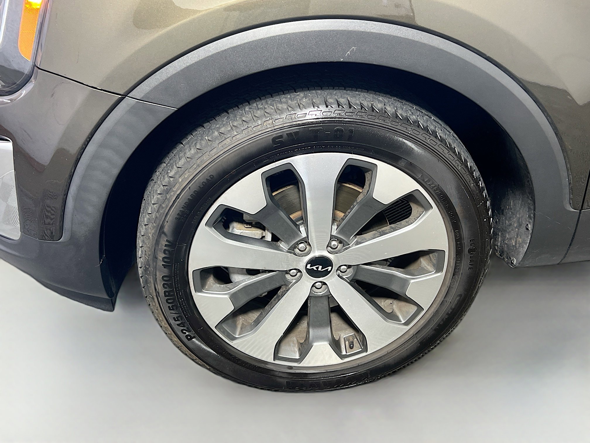 Used 2022 Kia Telluride S FWD image 13