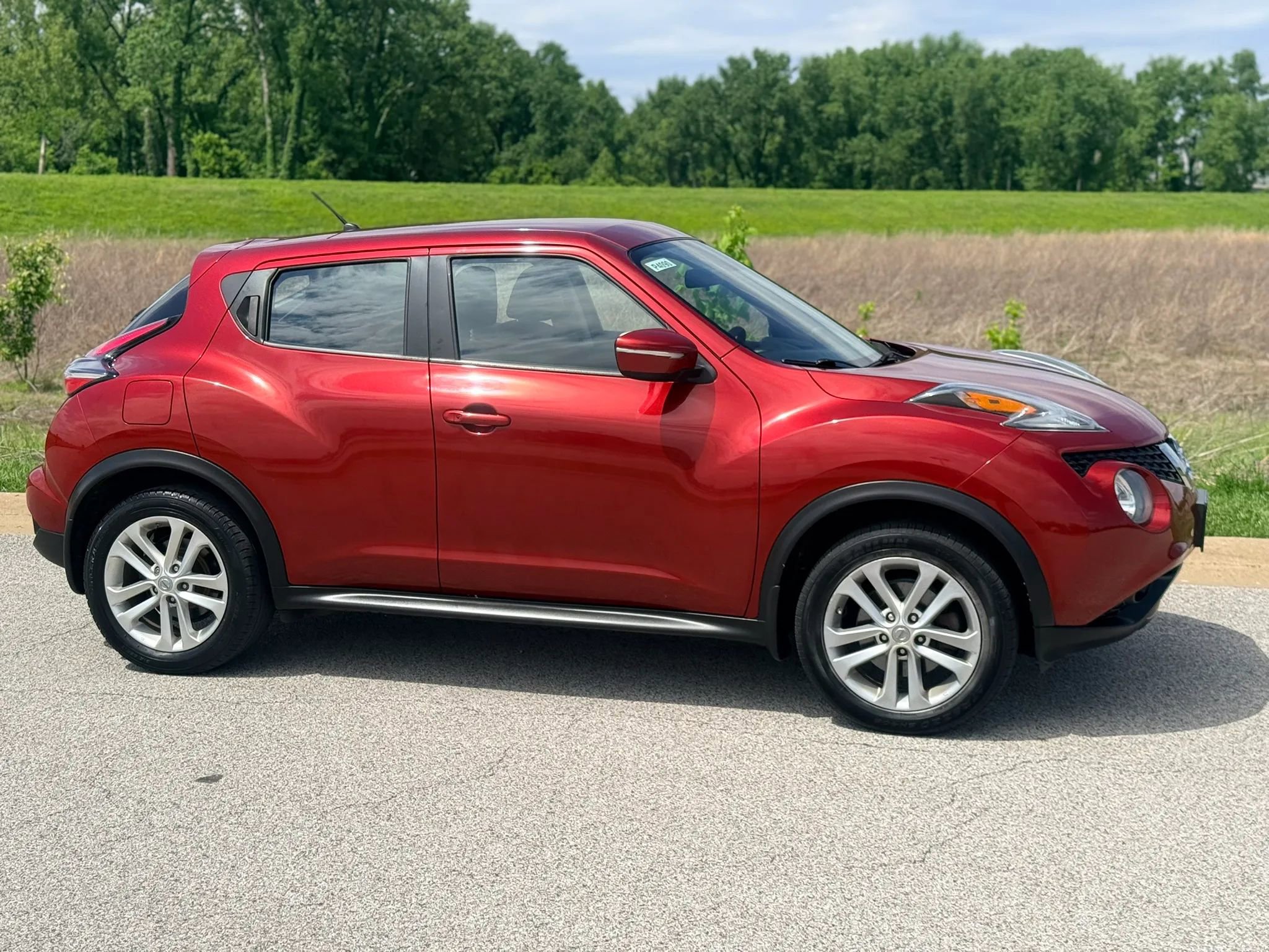 Used 2016 Nissan Juke S AWD/4WD image 27