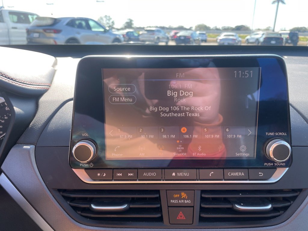 Used 2024 Nissan Altima 2.5 SR image 23