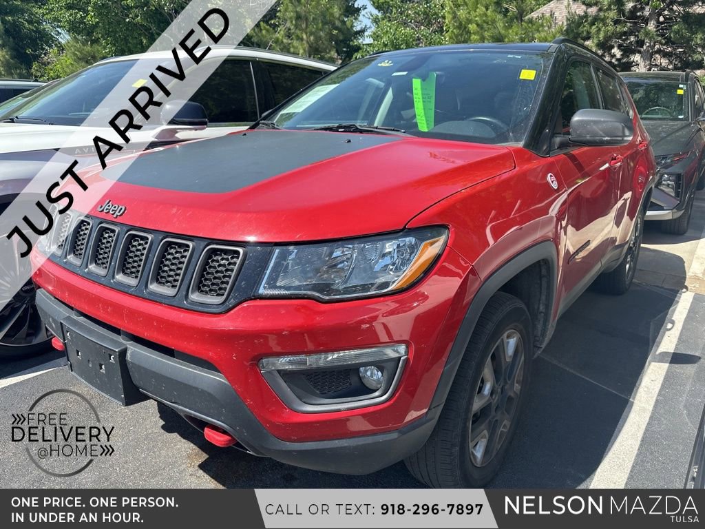 Used 2017 Jeep Compass Trailhawk w/ Leather Interior Group AWD/4WD image 1