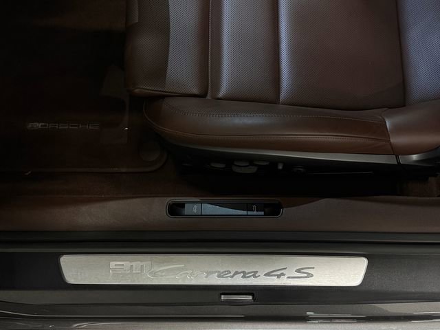 Certified 2024 Porsche 911 Carrera 4S image 31