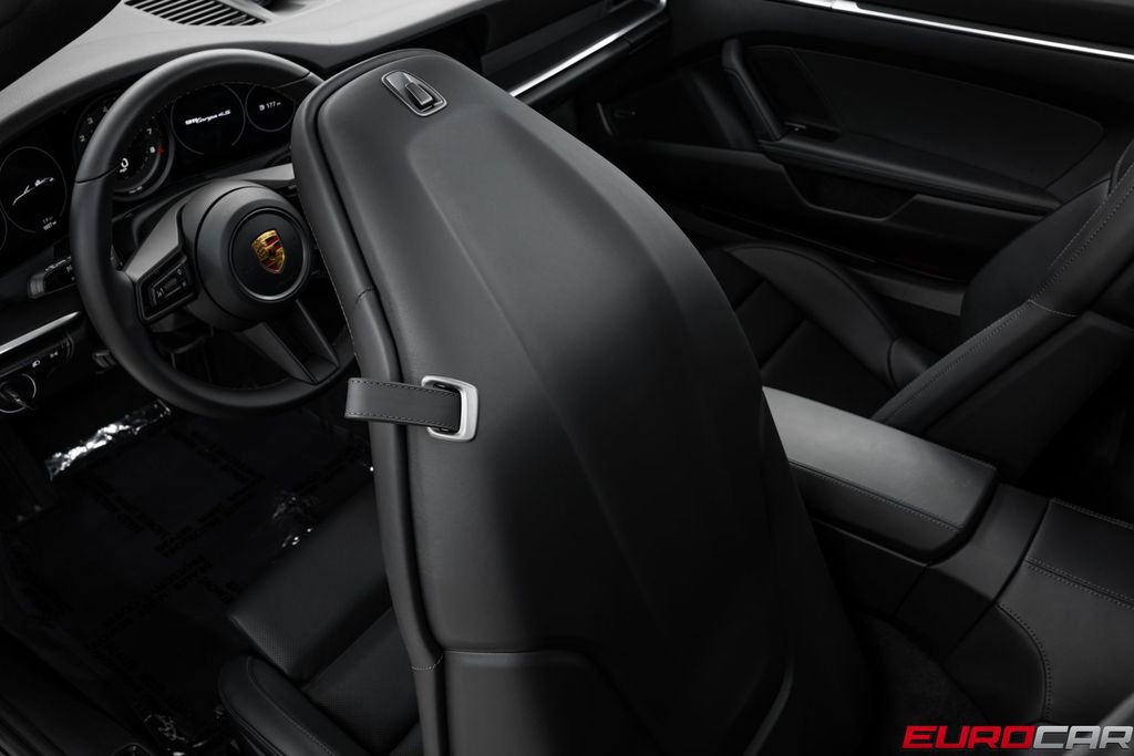 Used 2024 Porsche 911 Targa 4S image 41