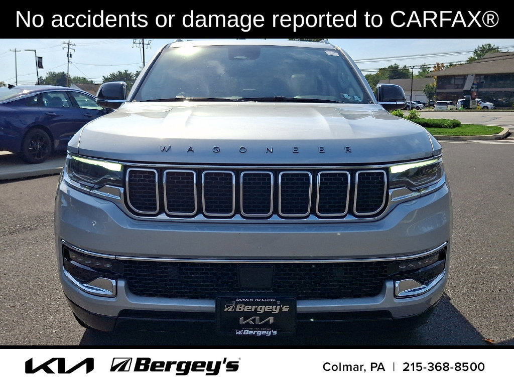 Used 2024 Jeep Wagoneer 4WD w/ Premium Group I image 2