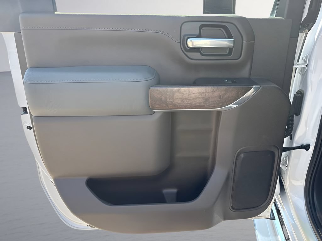 Used 2020 GMC Sierra 2500 Denali w/ Denali Ultimate Package AWD/4WD image 30