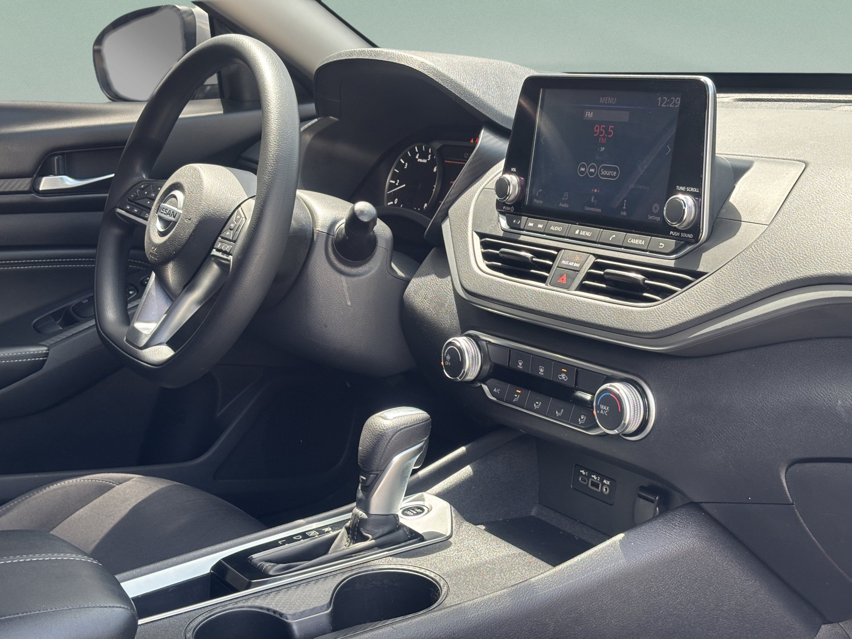Used 2019 Nissan Altima 2.5 S FWD image 25