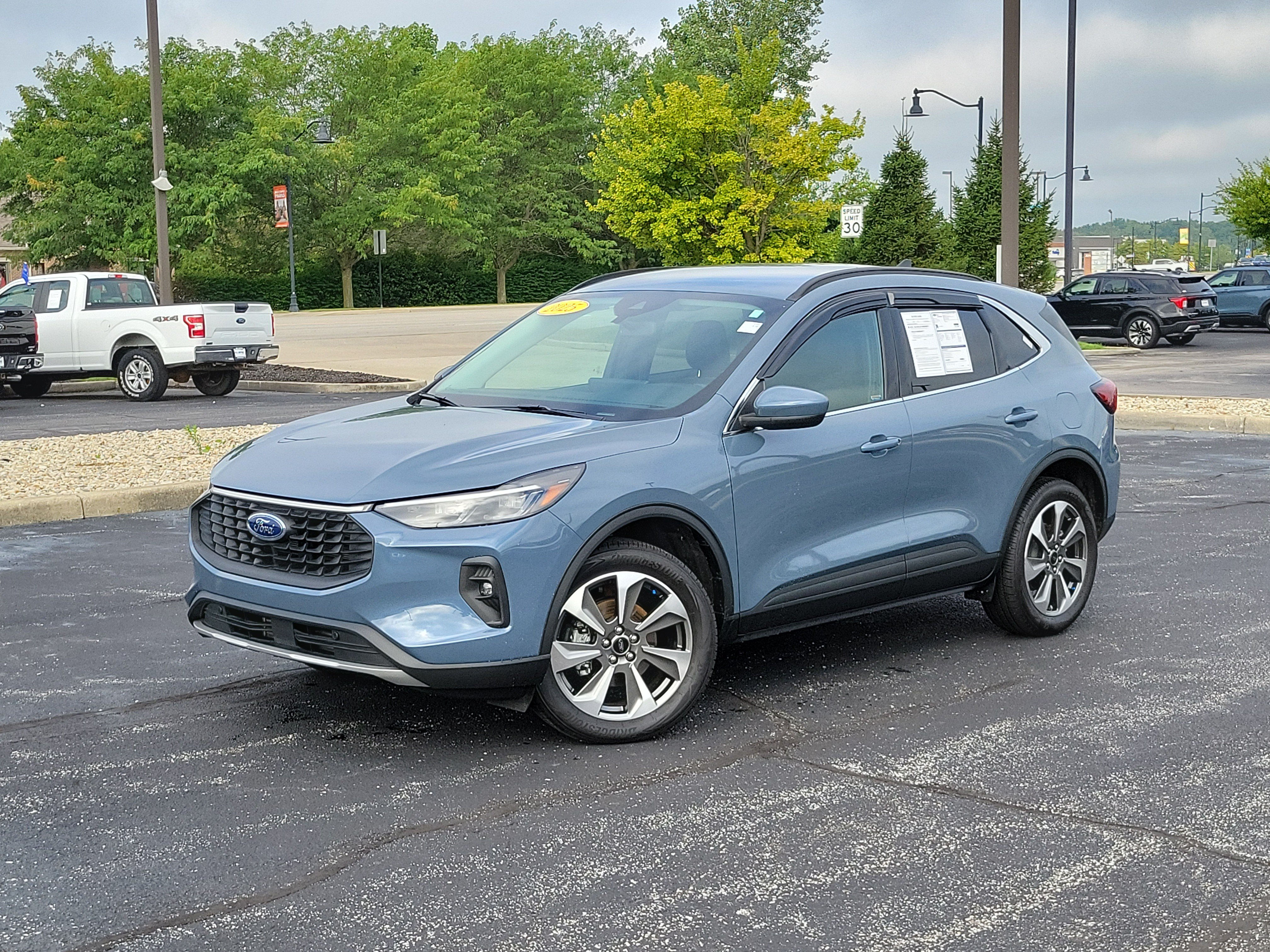 Used 2025 Ford Escape Platinum AWD/4WD 360° Tour