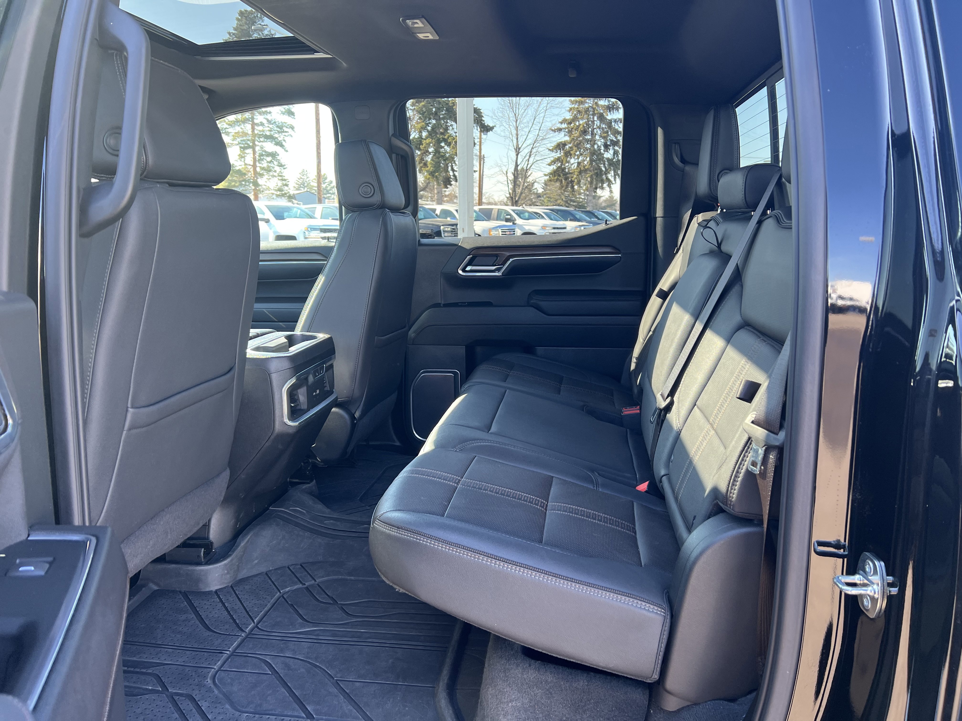 Certified 2023 Chevrolet Silverado 1500 High Country w/ High Country Premium Package image 12