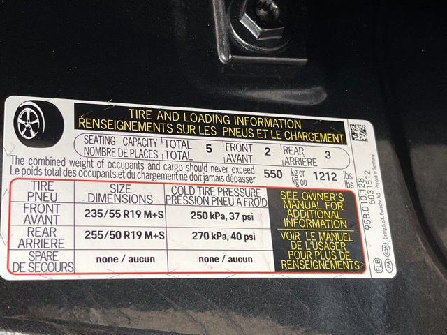 Used 2023 Porsche Macan w/ Premium Package Plus AWD/4WD image 20