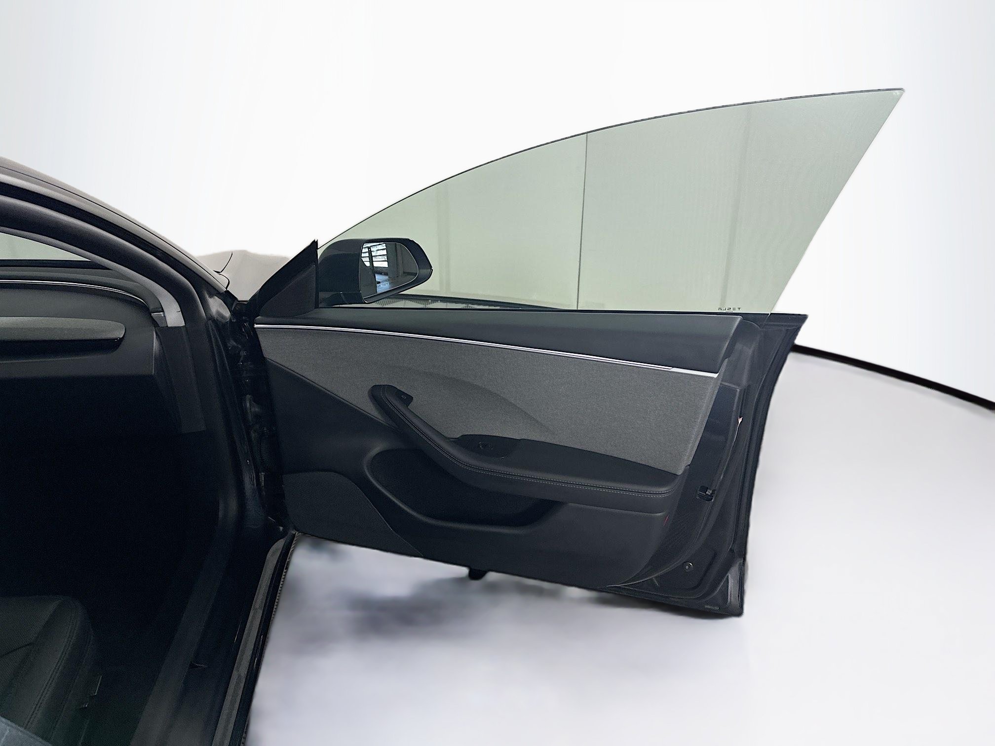 Used 2025 Tesla Model 3 Long Range RWD image 30