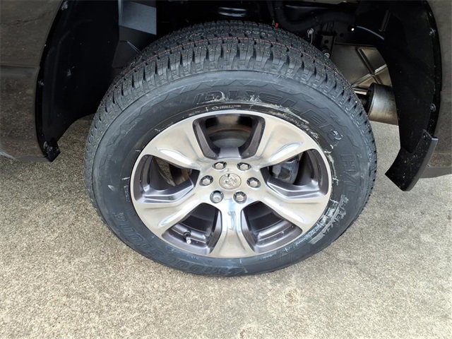 Used 2024 RAM 1500 Laramie image 17