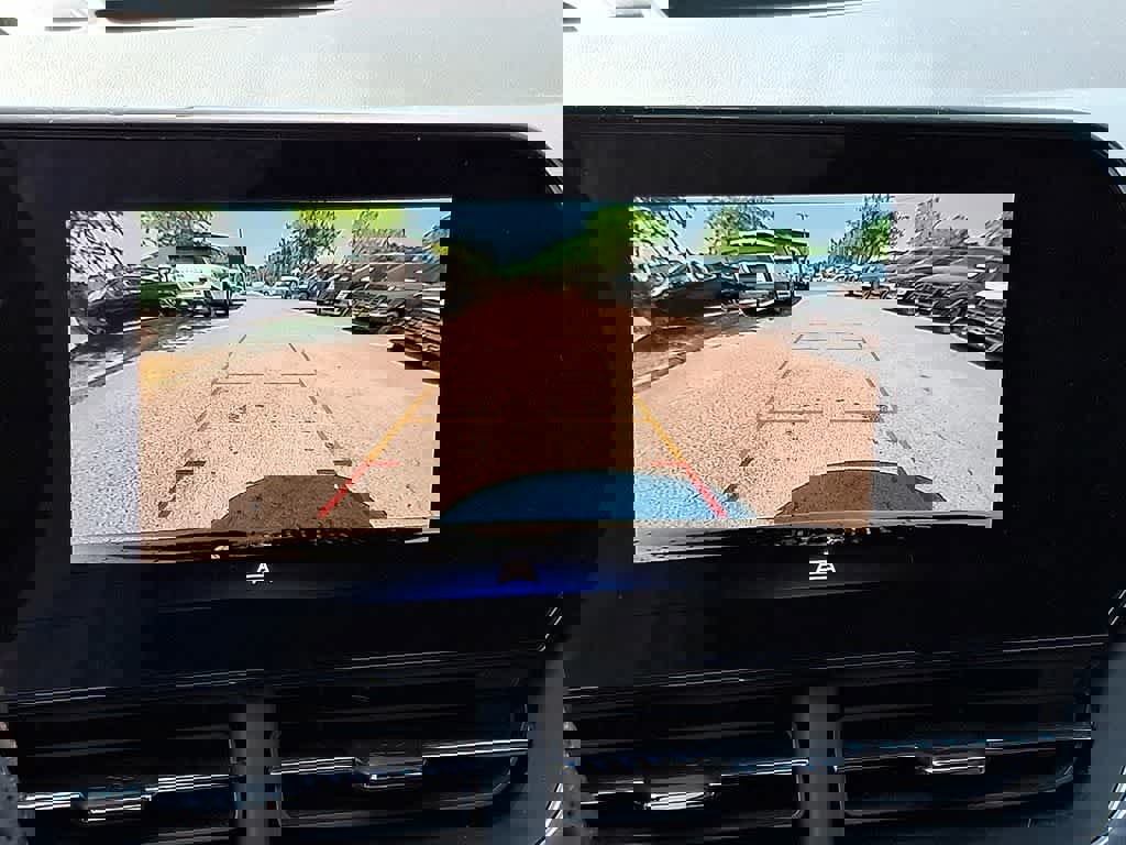 Used 2024 Chevrolet Trax RS w/ Driver Confidence Package FWD image 16