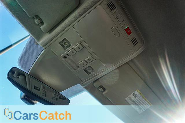 Used 2024 Volkswagen Tiguan S image 24