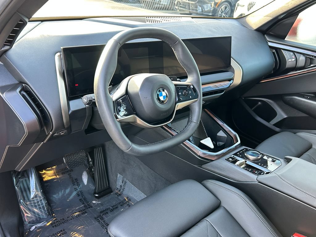 Used 2025 BMW X3 xDrive30i w/ Convenience Package AWD/4WD image 13