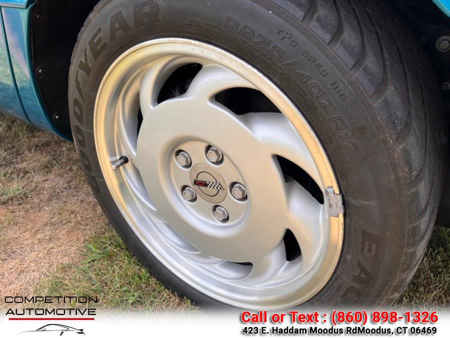 Used 1992 Chevrolet Corvette Coupe image 23