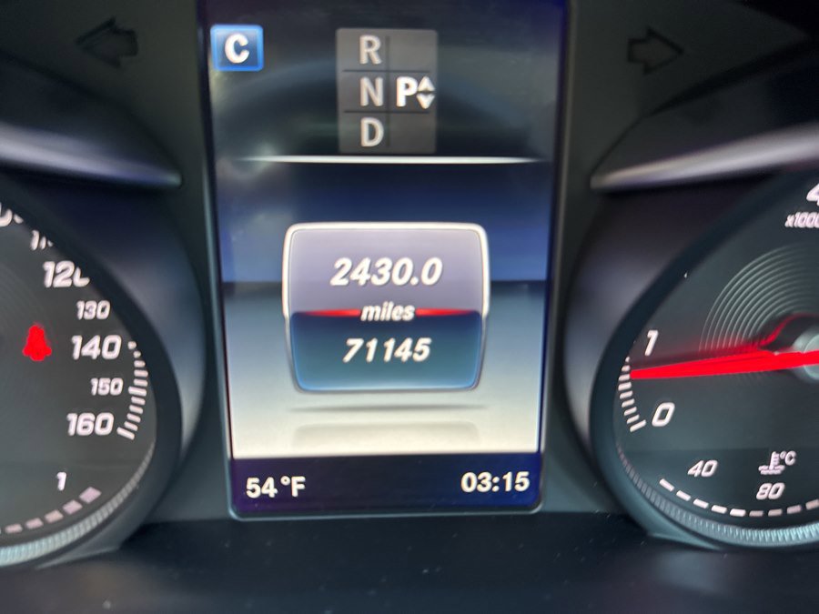 Used 2017 Mercedes-Benz C 300 4MATIC Sedan image 29