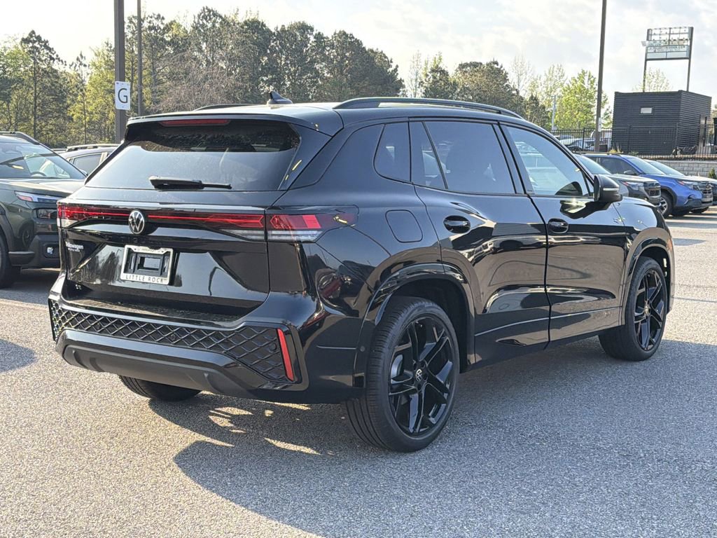 New 2026 Volkswagen Tiguan SE R-Line FWD image 5