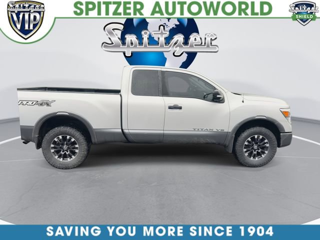Used 2018 Nissan Titan PRO-4X image 10