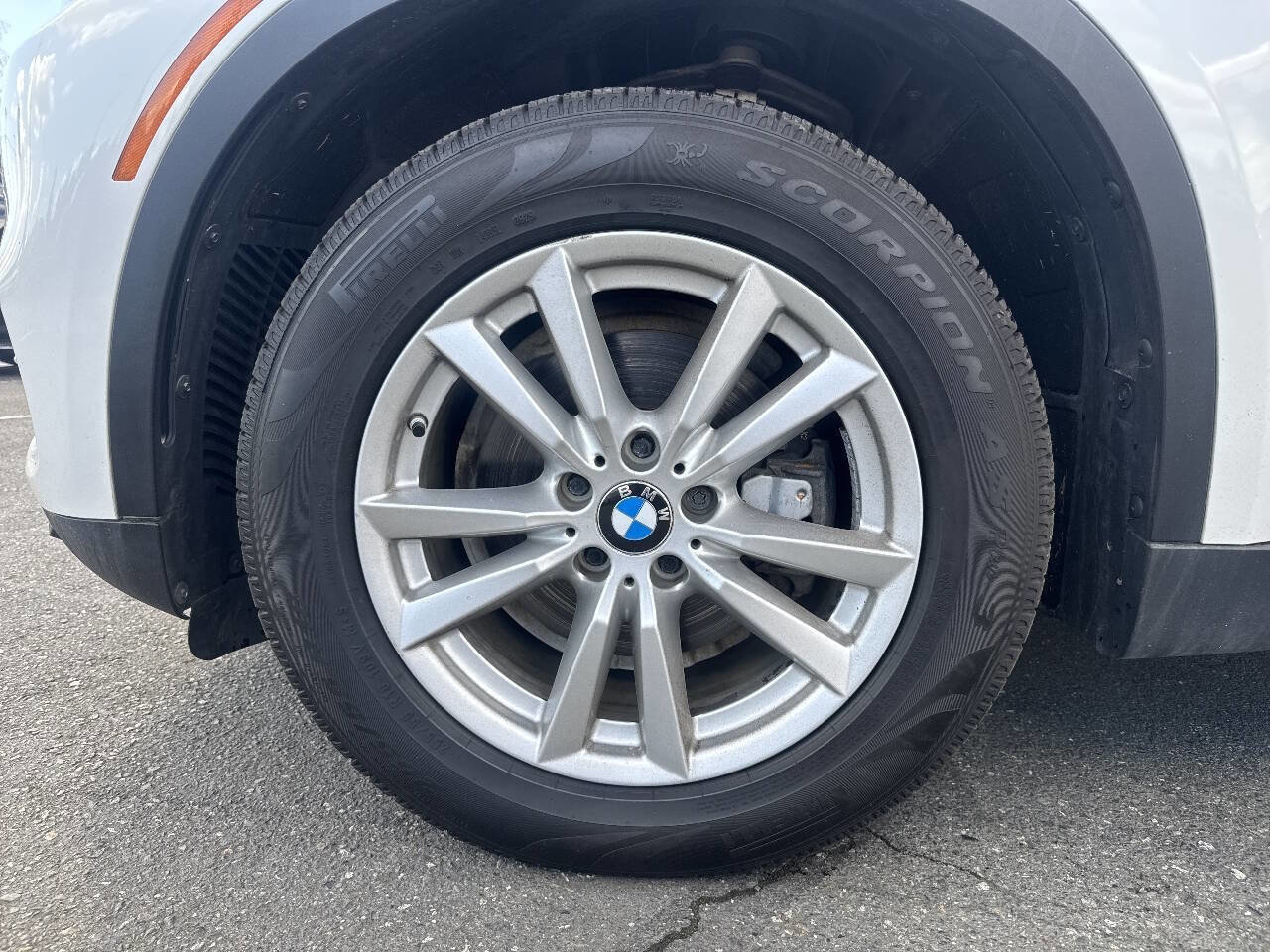 Used 2015 BMW X5 xDrive35i image 2