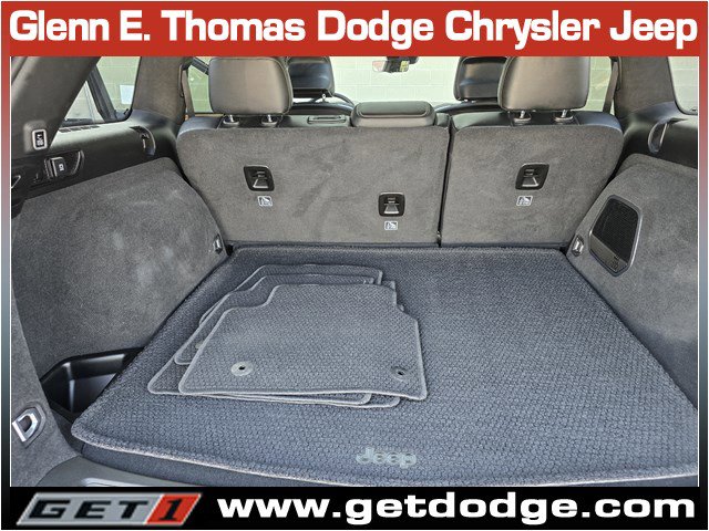 Used 2022 Jeep Grand Cherokee Summit image 30