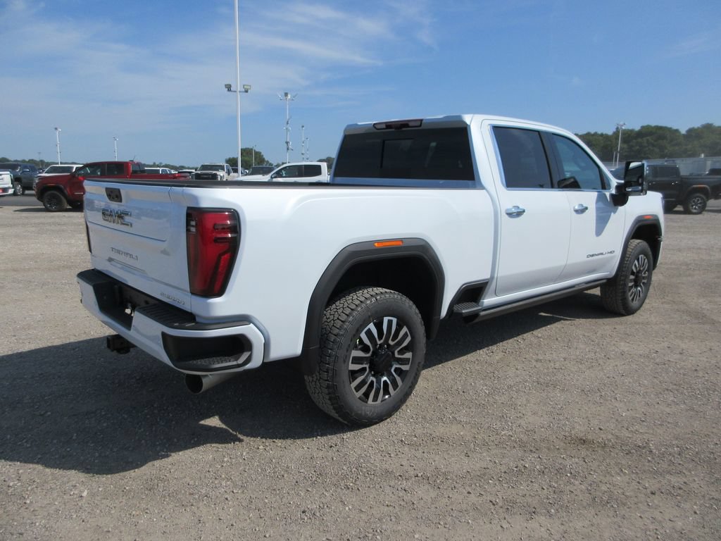 New 2026 GMC Sierra 2500 Denali Ultimate AWD/4WD image 5