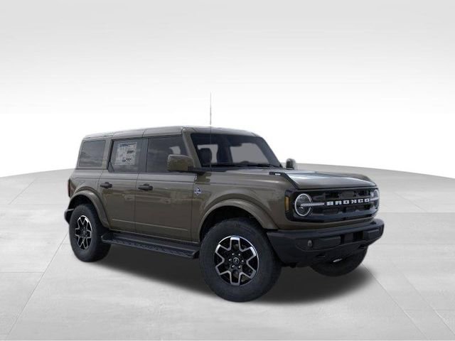 New 2026 Ford Bronco Outer Banks image 8