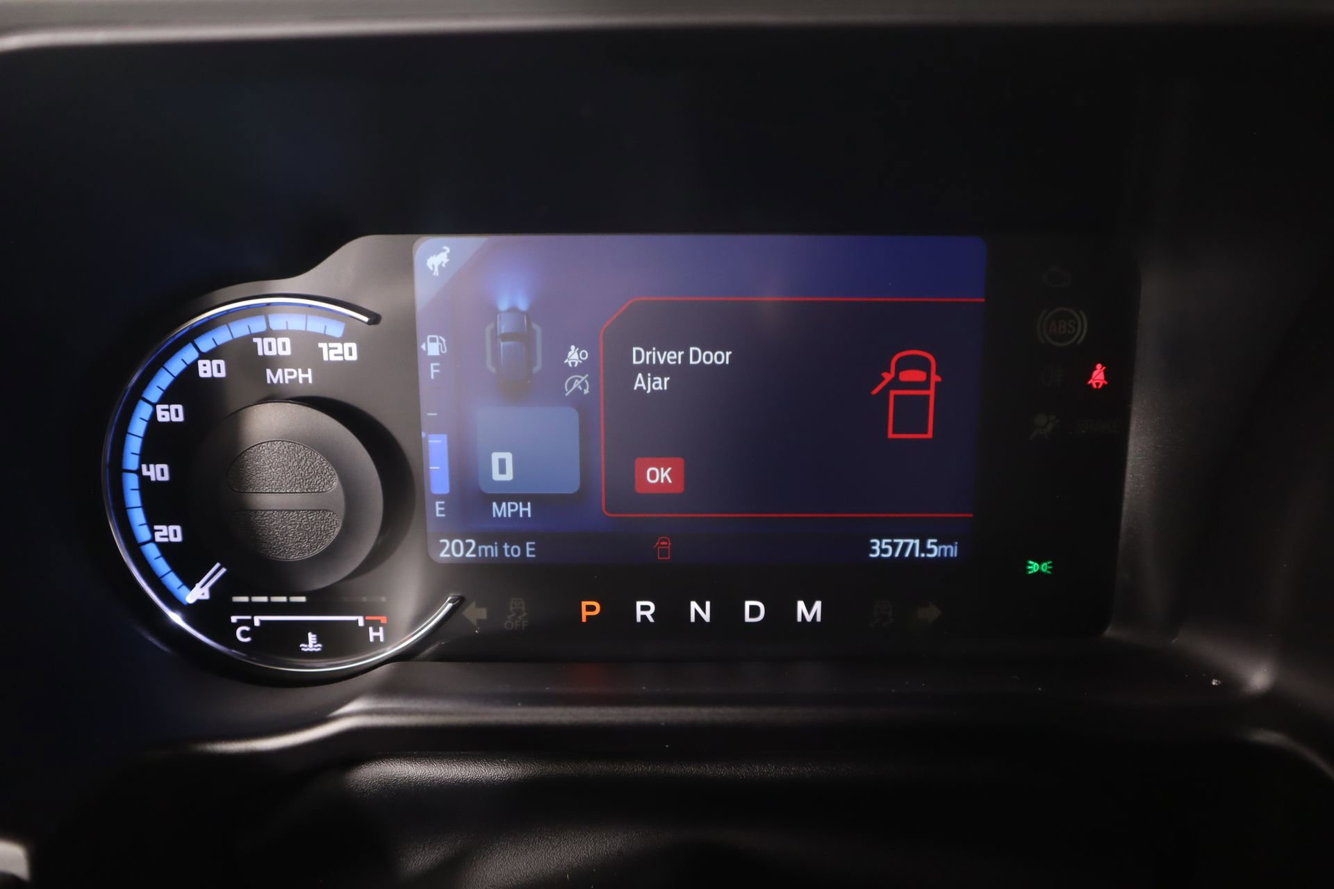 Used 2023 Ford Bronco Badlands AWD/4WD image 4