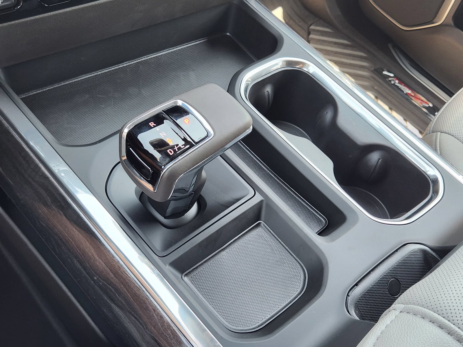 New 2026 Chevrolet Silverado 1500 LTZ w/ LTZ Premium Package AWD/4WD image 19